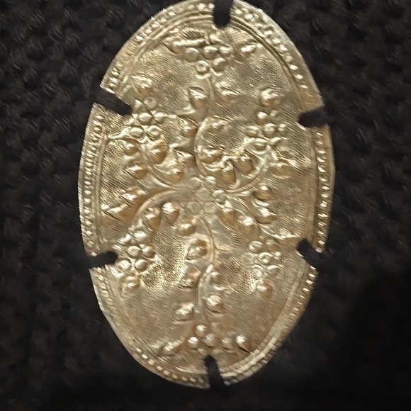 Pure Handknit Vintage Black Chunky Silver Accent Snap Collar Cardigan - Picture 2 of 15